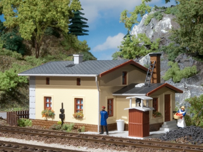 Track inspectors house<br /><a href='images/pictures/Auhagen/11338.jpg' target='_blank'>Full size image</a>
